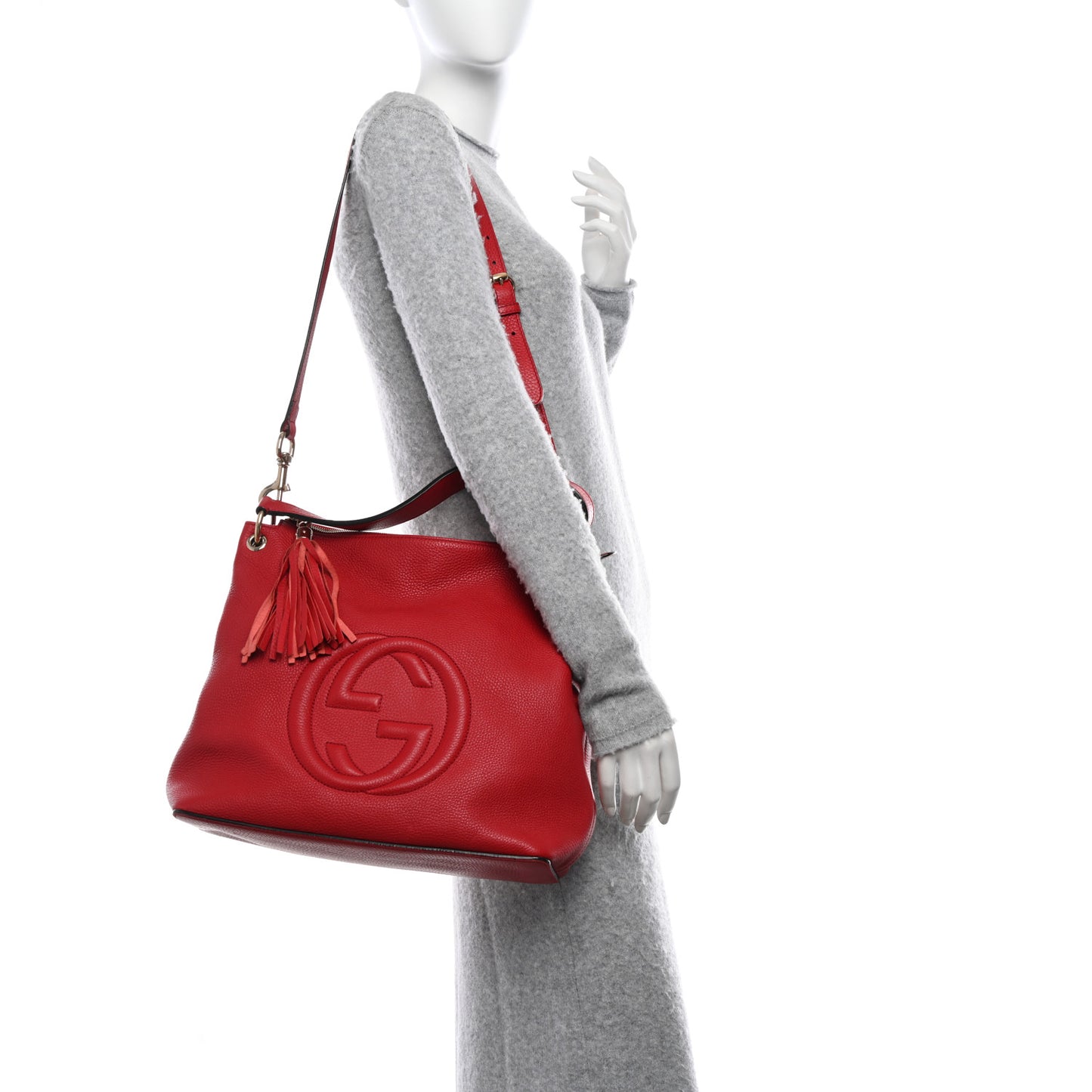 Pebbled Calfskin Large Soho Hobo Tabasco Red