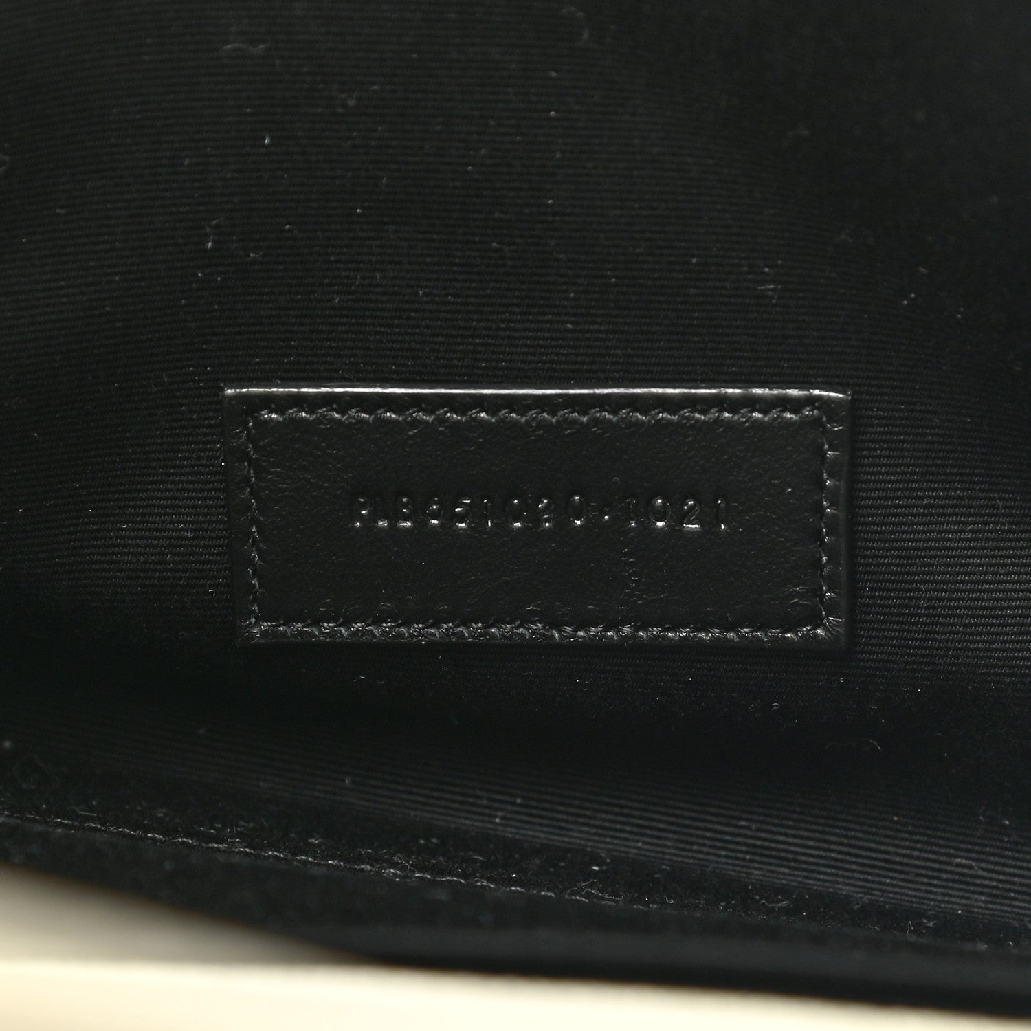 Saint Laurent Grain De Poudre Textured Mixed Matelasse Triquilt Monogram Clutch Blanc Vintage 7 of 8