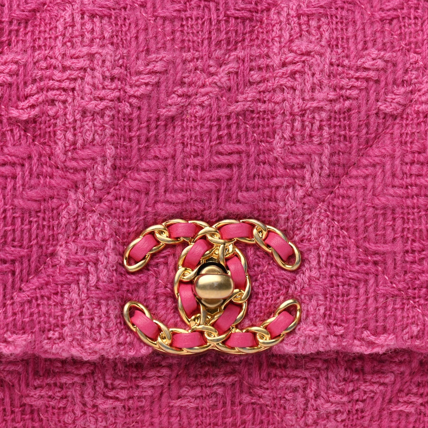 Tweed Quilted Chanel 19 Waist Bag Pink