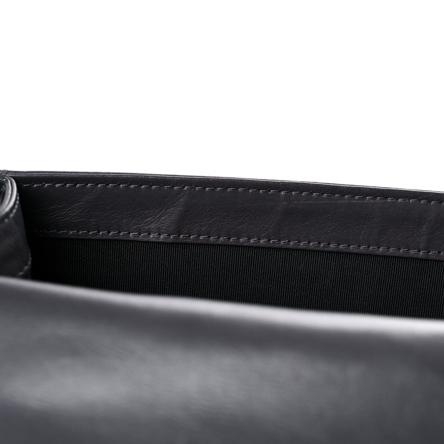 Calfskin Caviar Quilted Chain Handle Flap Black