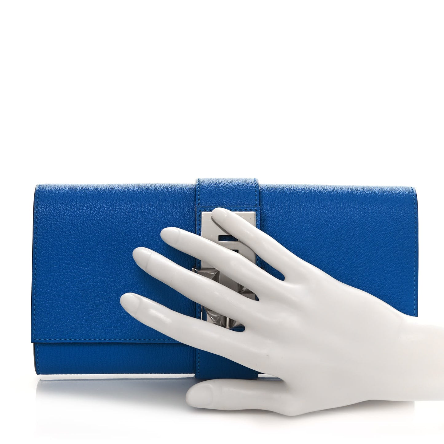 Chevre Mysore Medor 23 Clutch Bleu Hydra