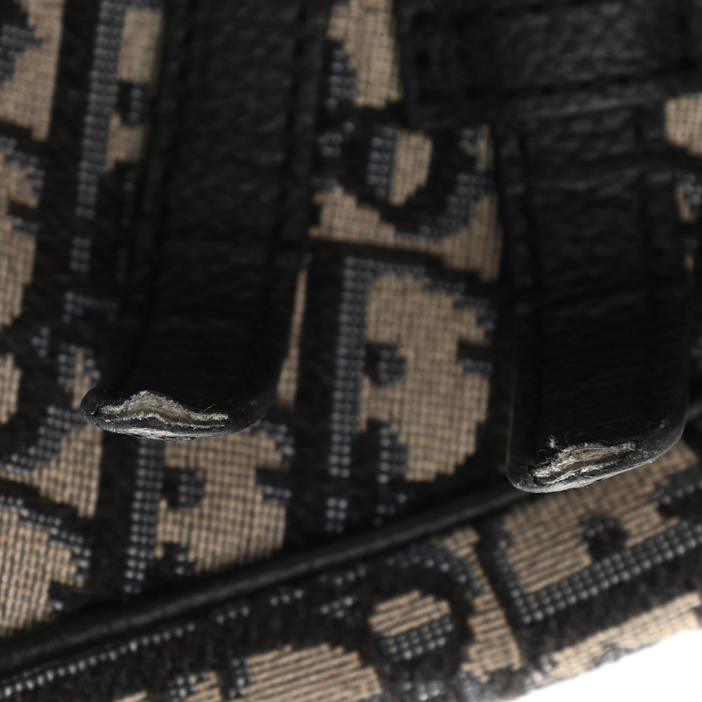 Oblique Mens Saddle Bag