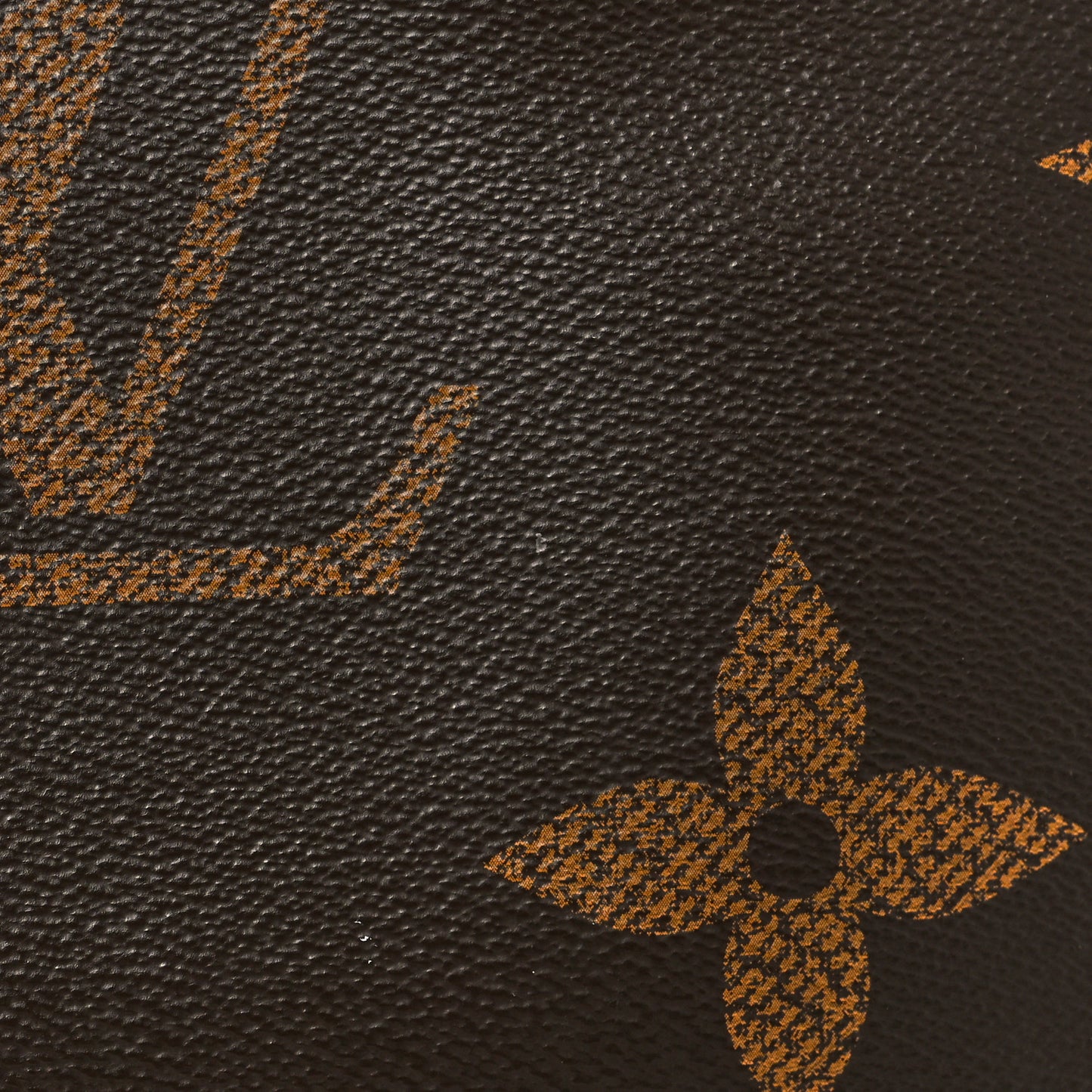 Reverse Monogram Giant Onthego GM
