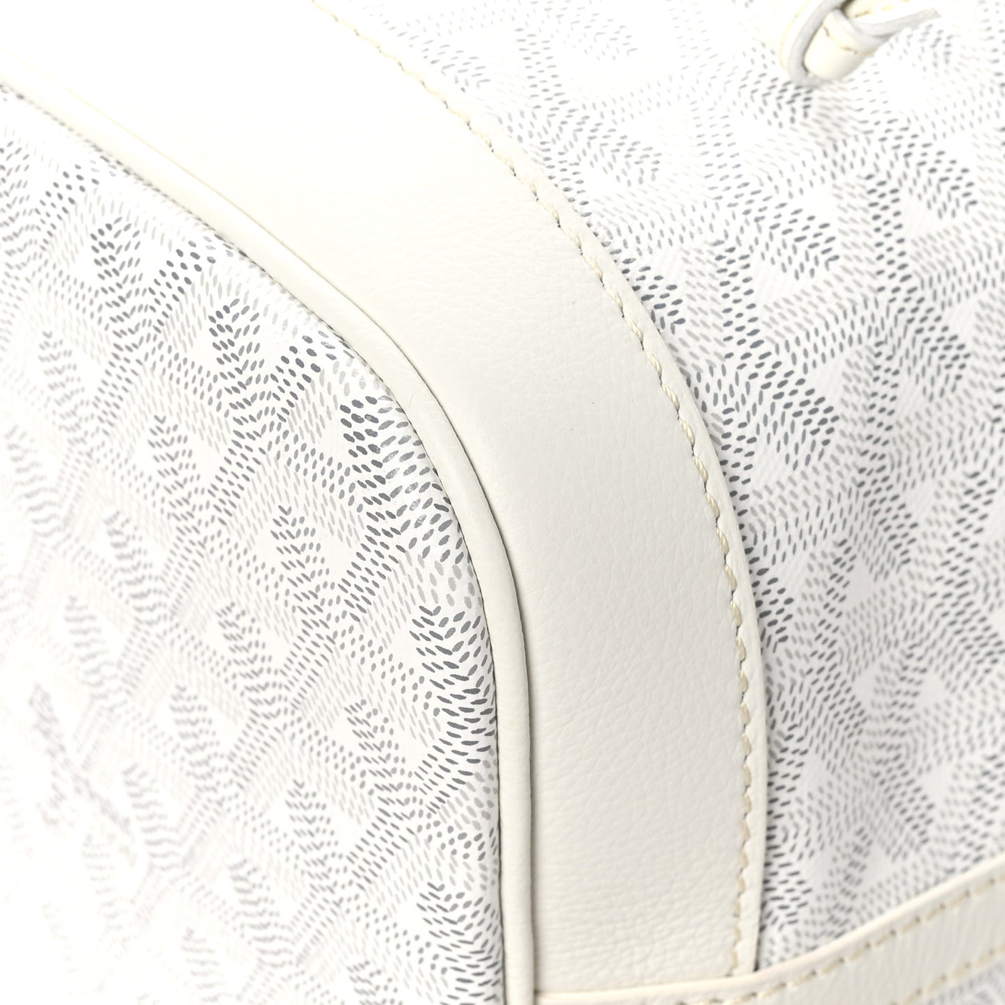 Goyardine Petit Flot Bucket Bag PM White
