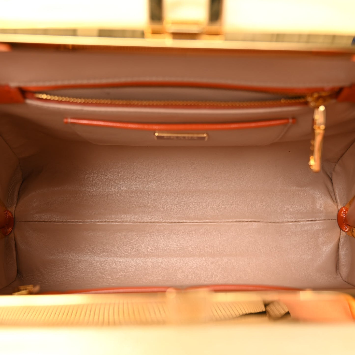 Saffiano Vernice Medium Promenade Tote Papaya Talco