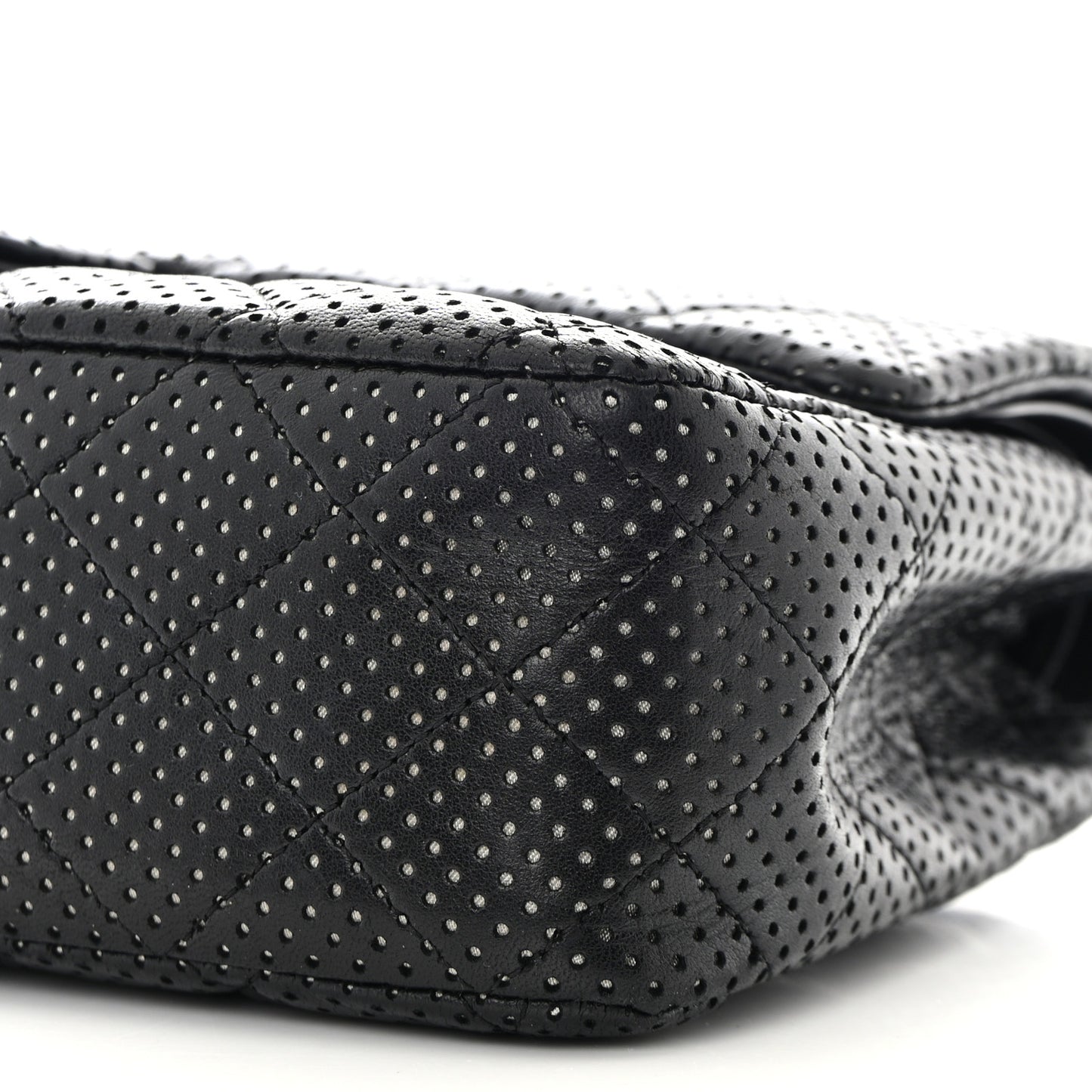 Lambskin Perforated Medium Double Flap Black