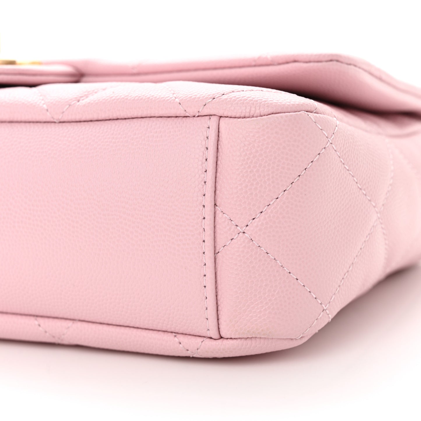 Caviar Quilted Chain Flap Light Pink