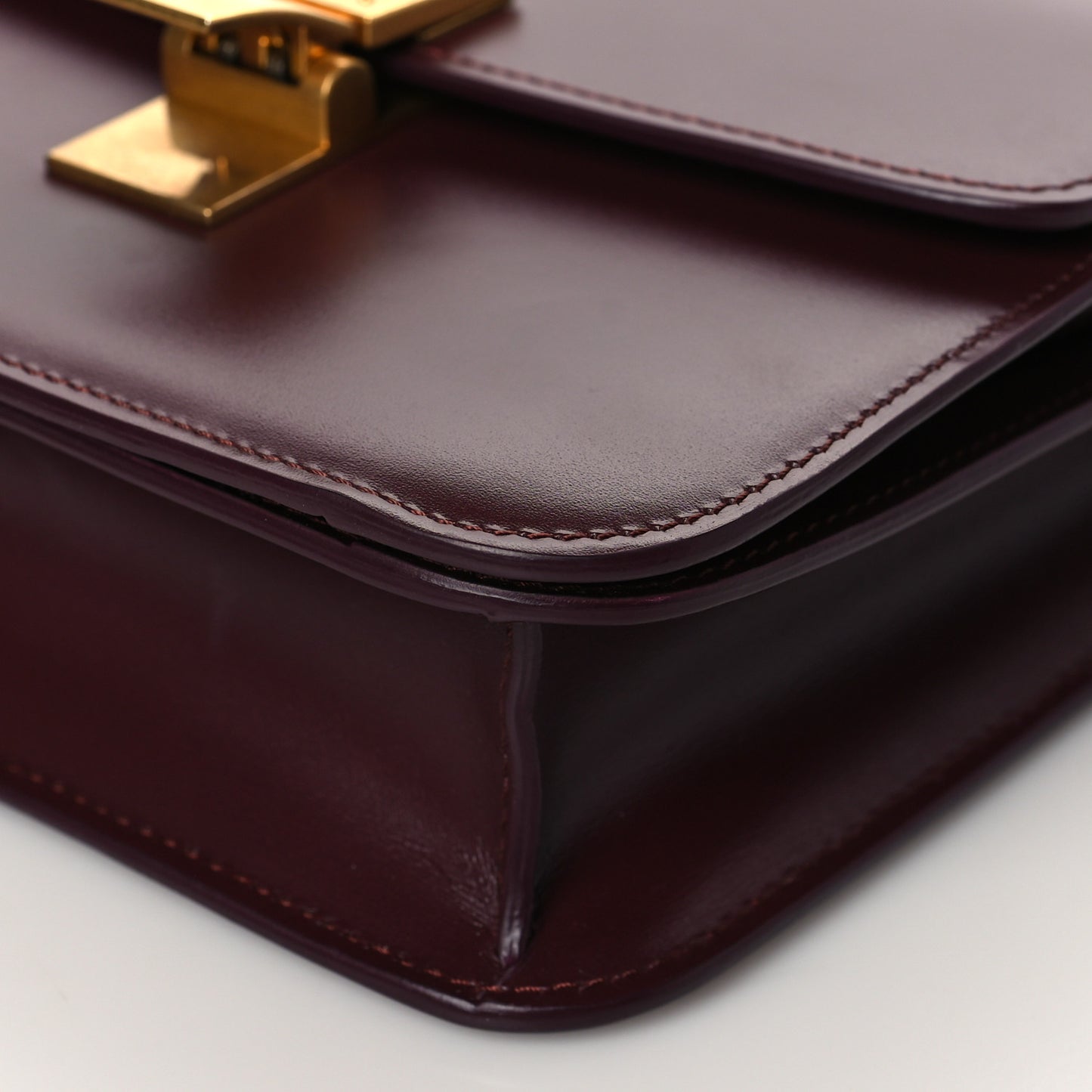 Box Calfskin Teen Classic Box Flap Bag Burgundy