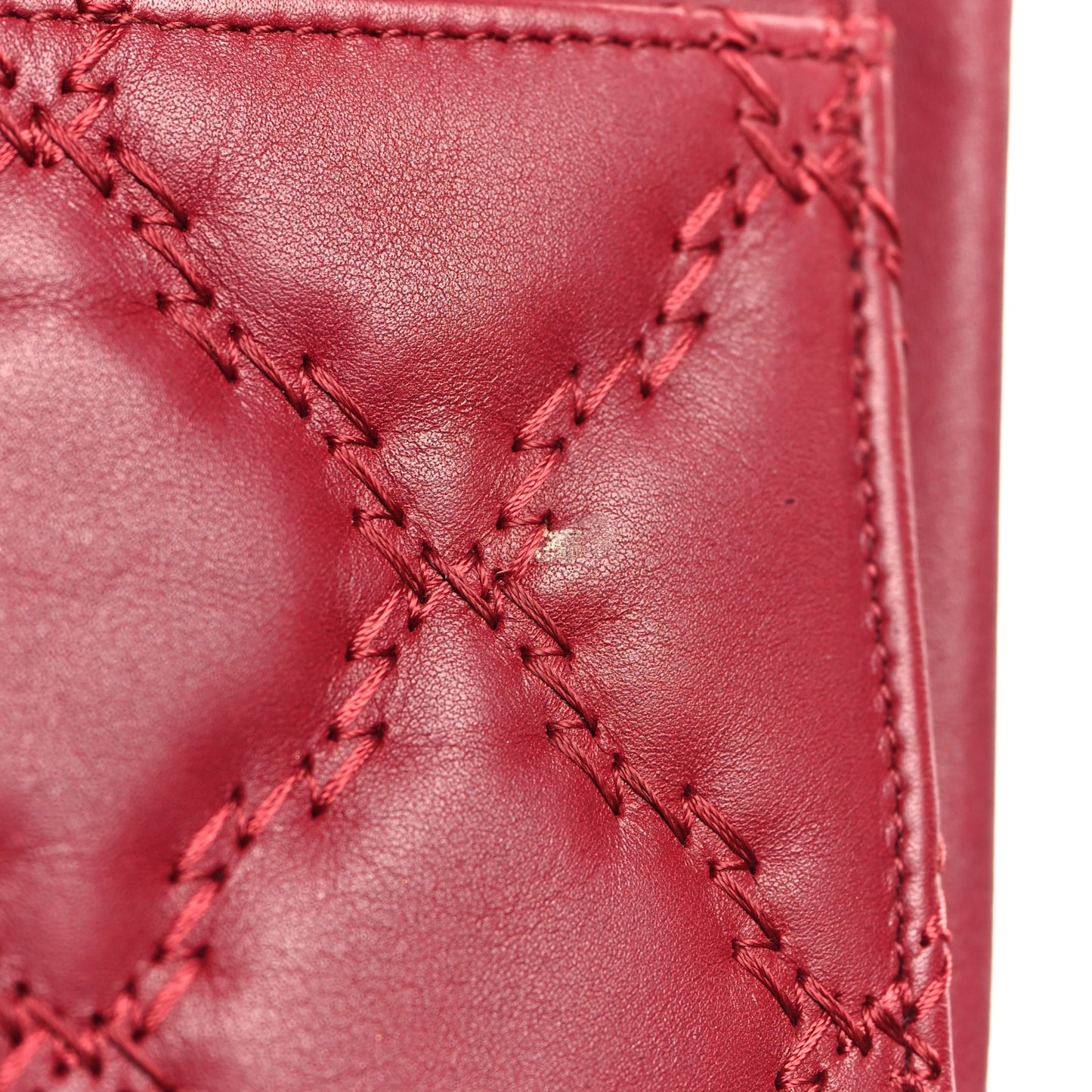 Calfskin Double Stitch Hamptons Wallet On Chain WOC Red