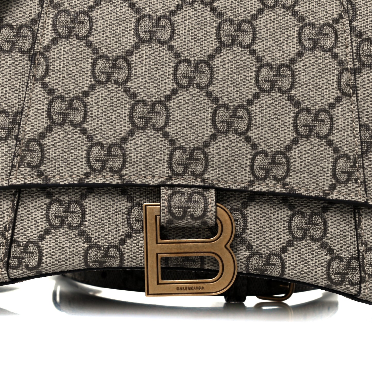 X GUCCI GG Supreme Monogram Small Hourglass Top Handle Bag Beige Ebony
