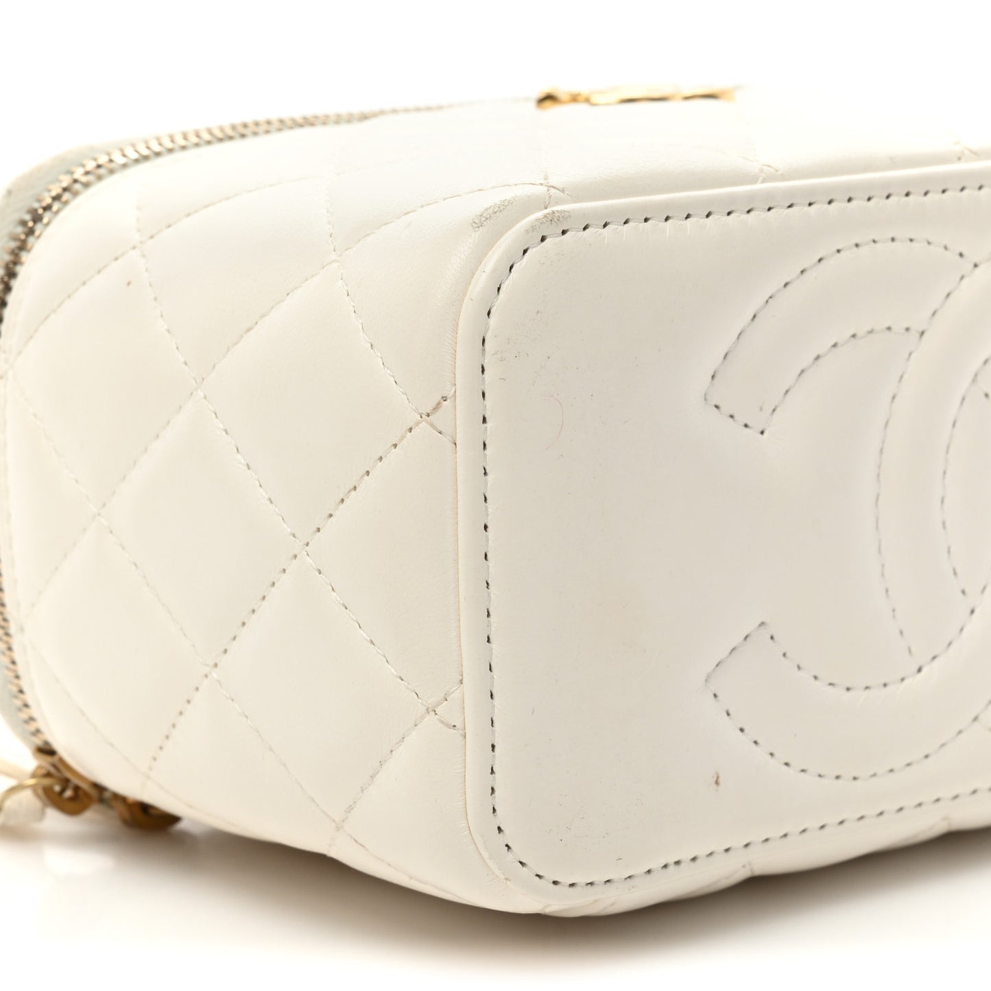 Lambskin Resin Quilted Vanity Case With Chain White