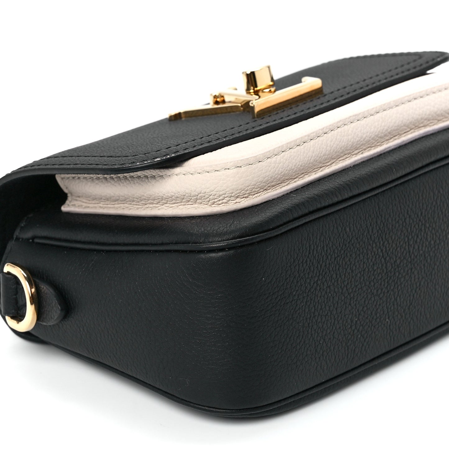 Grained Calfskin Lockme Tender Black