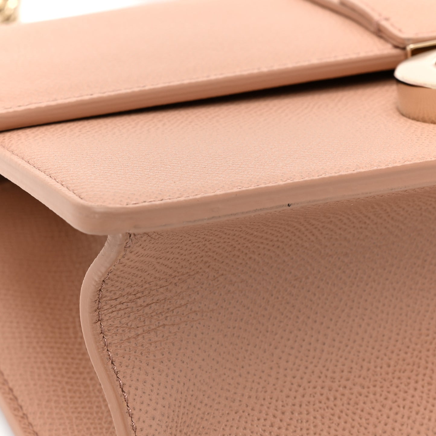 Grained Calfskin 30 Montaigne East West Chain Flap Bag Blush