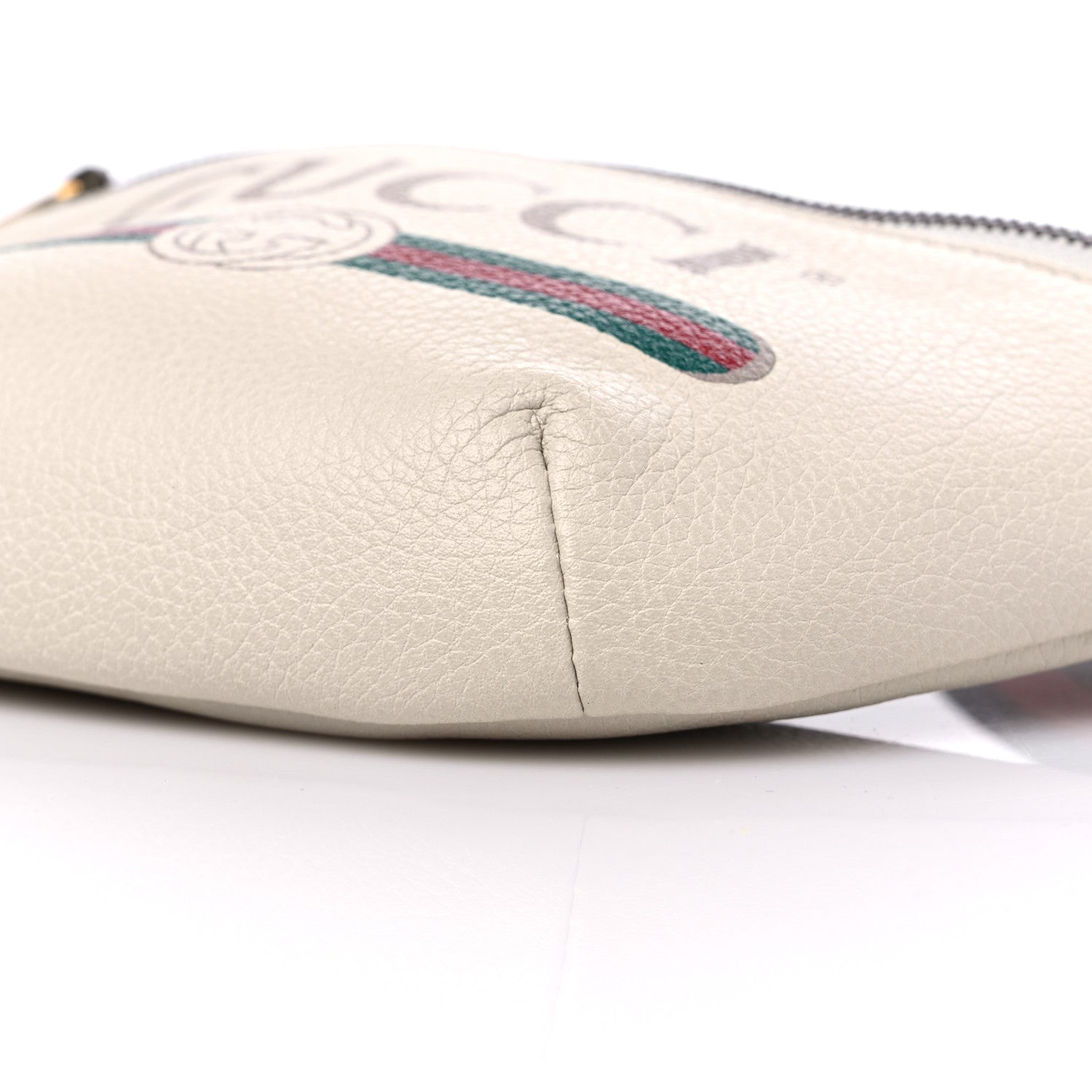 Gucci Grained Calfskin Small Logo Belt Bag White 9 of 9
