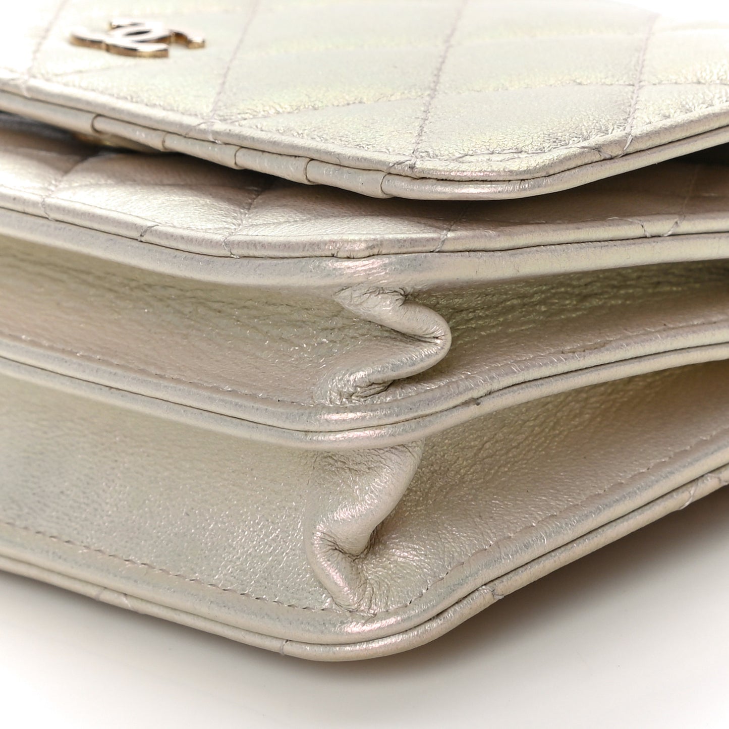Iridescent Lambskin Quilted Mini Wallet On Chain WOC Ivory