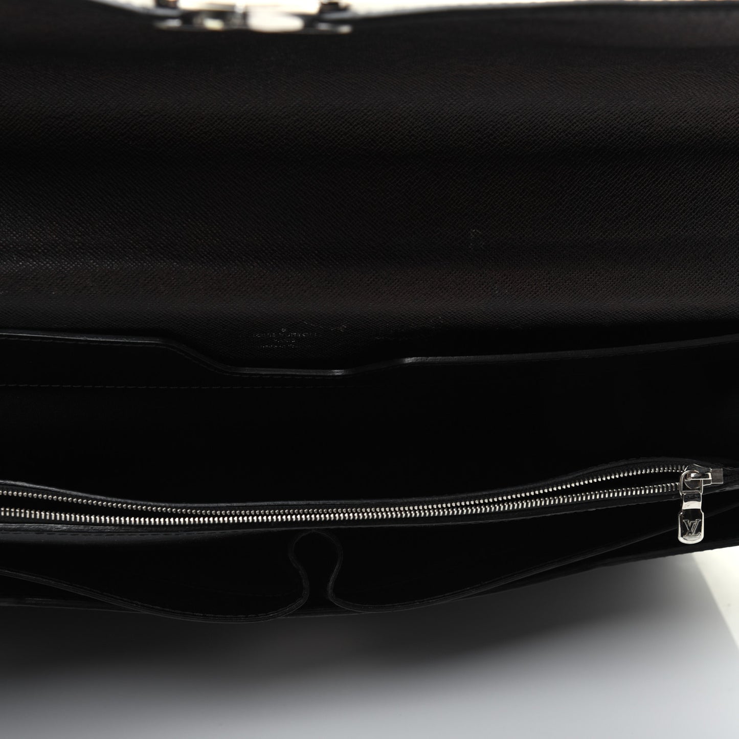 Epi Robusto 2 Compartment Briefcase Black