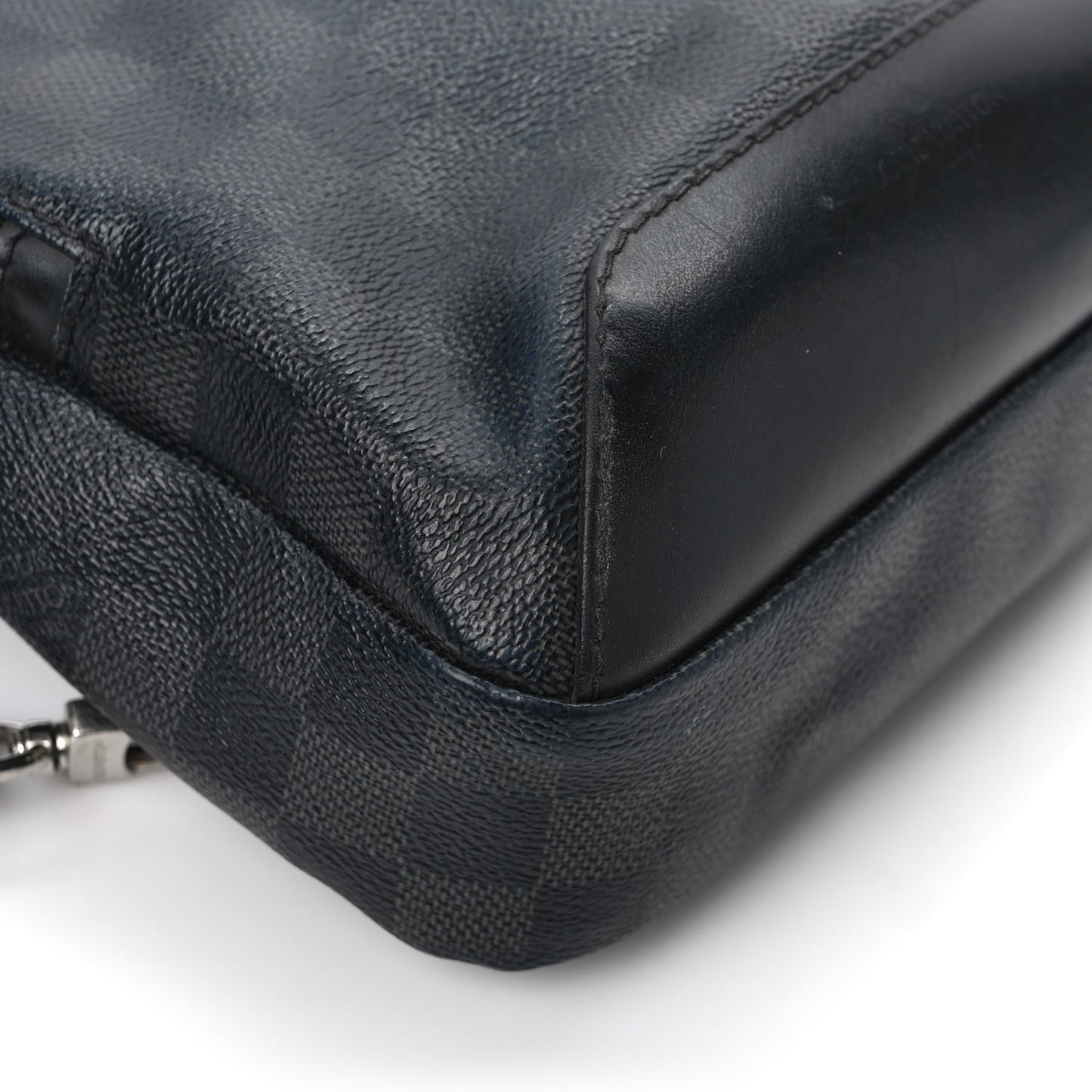 Damier Graphite Avenue Sling Bag