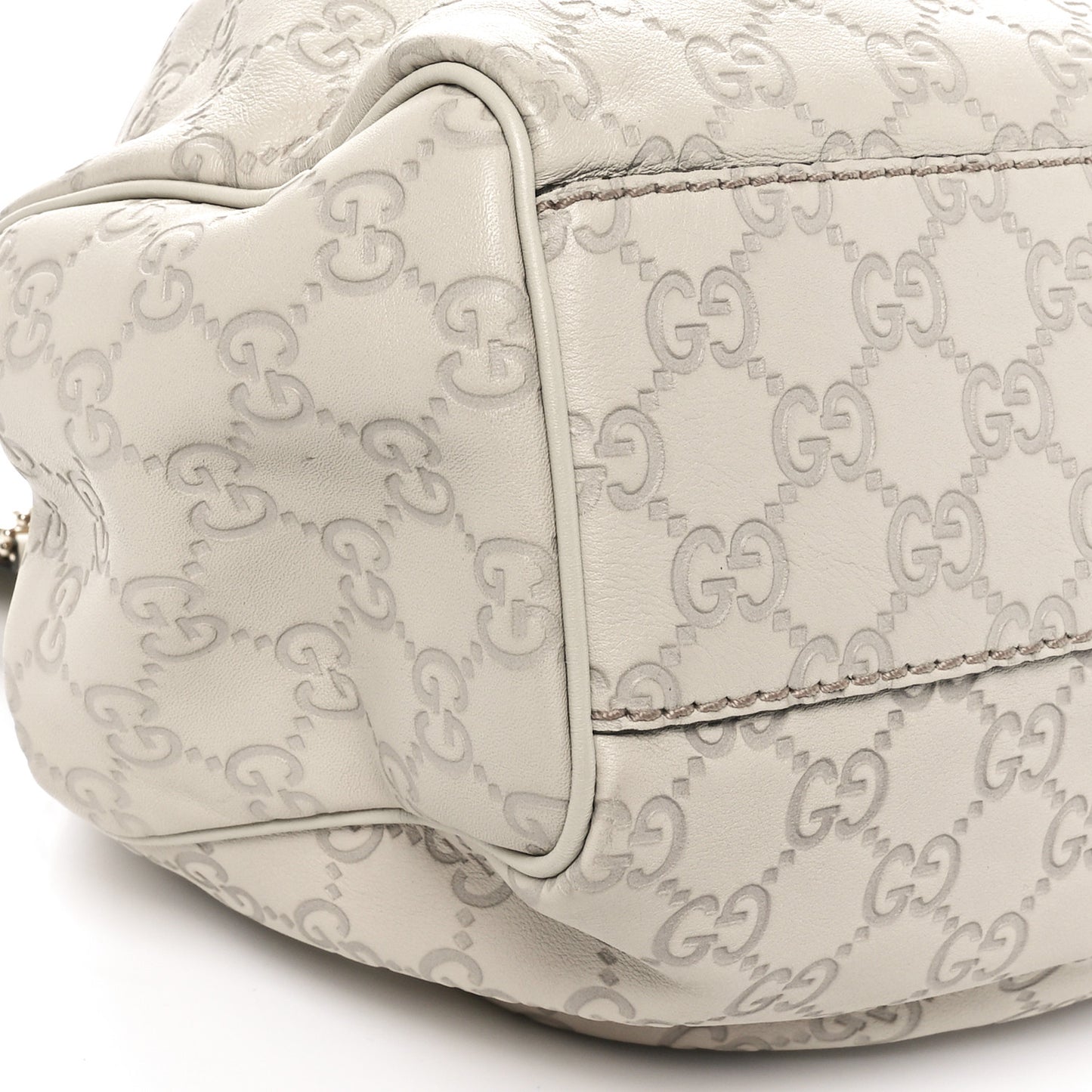 Guccissima Medium Sukey Tote Mystic White
