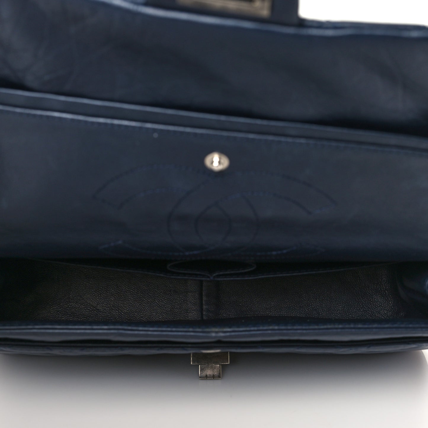 Aged Calfskin Quilted 2.55 Reissue 226 Flap Navy Blue