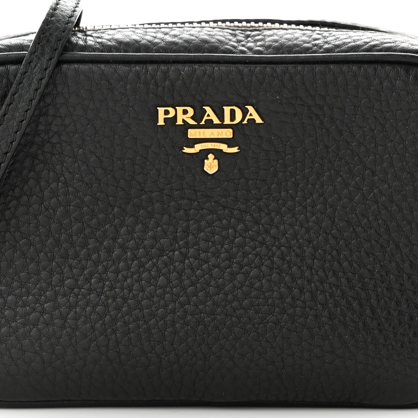 Vitello Daino Mini Camera Crossbody Black