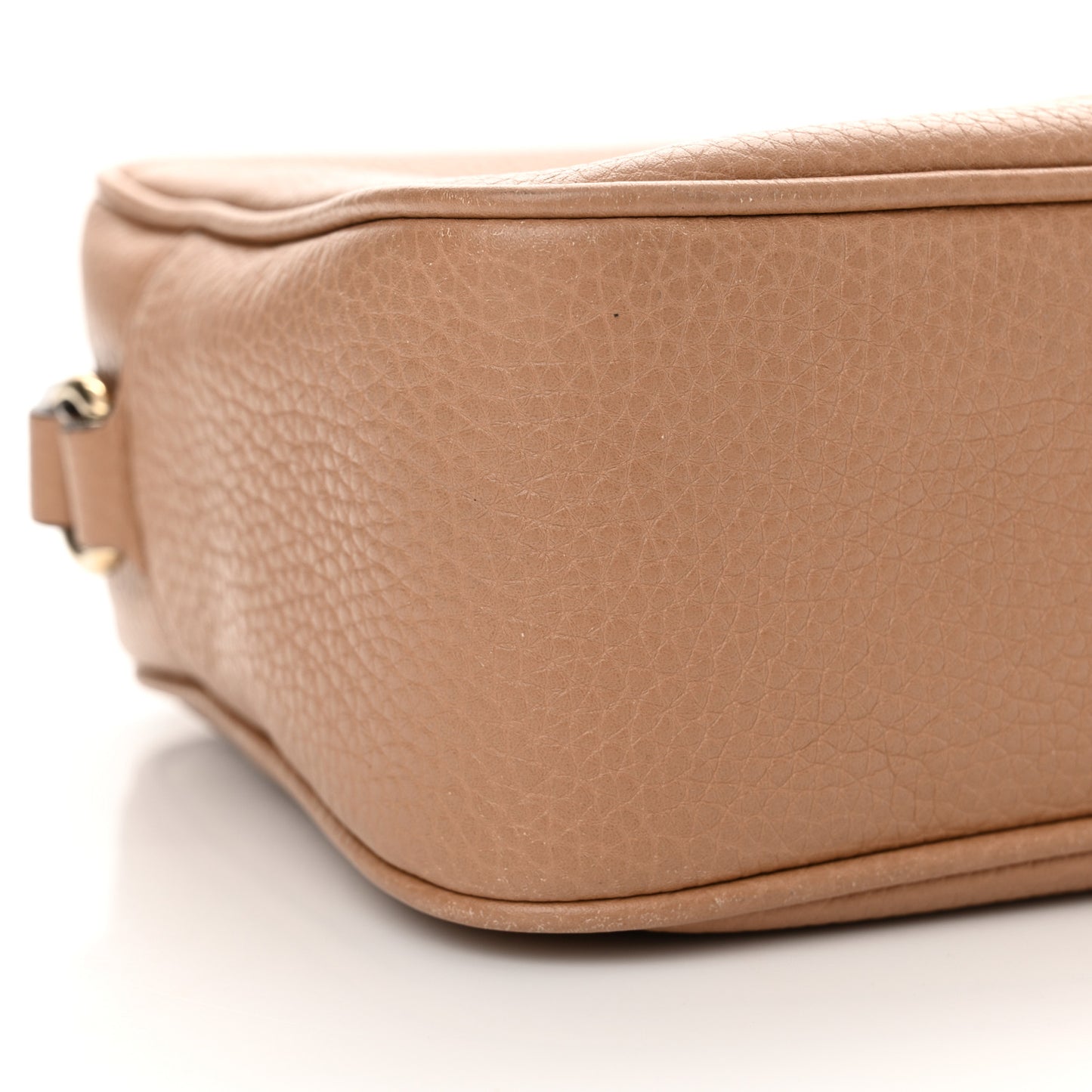 Pebbled Calfskin Small Soho Disco Bag Camelia
