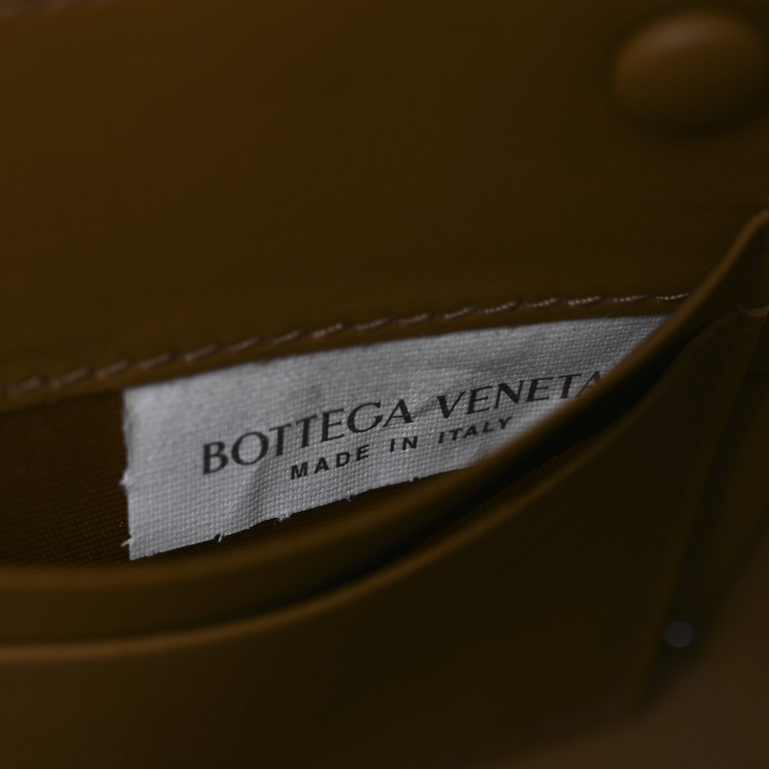 Bottega Veneta Calfskin Maxi Intrecciato Cassette Pouch On Strap Camel 7 of 11