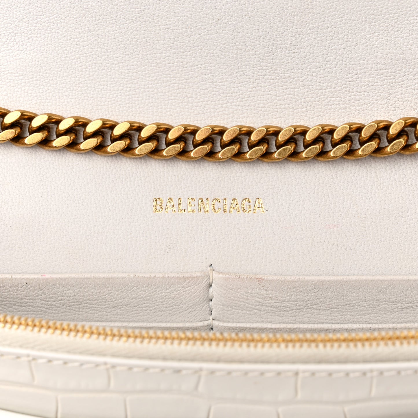 Shiny Calfskin Crocodile Embossed Hourglass Chain Bag White