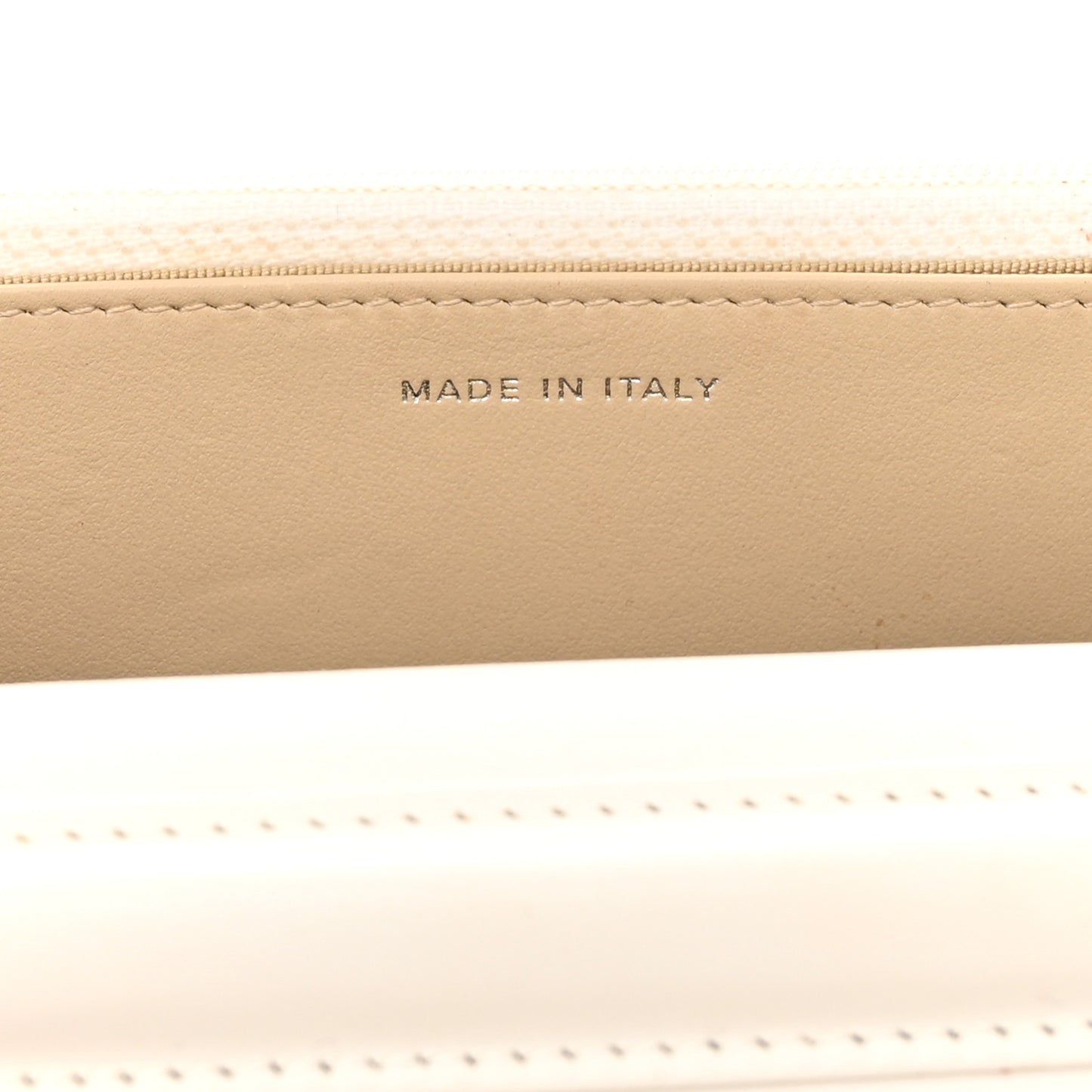 Aged Calfskin Chevron Quilted Gabrielle Wallet On Chain WOC White