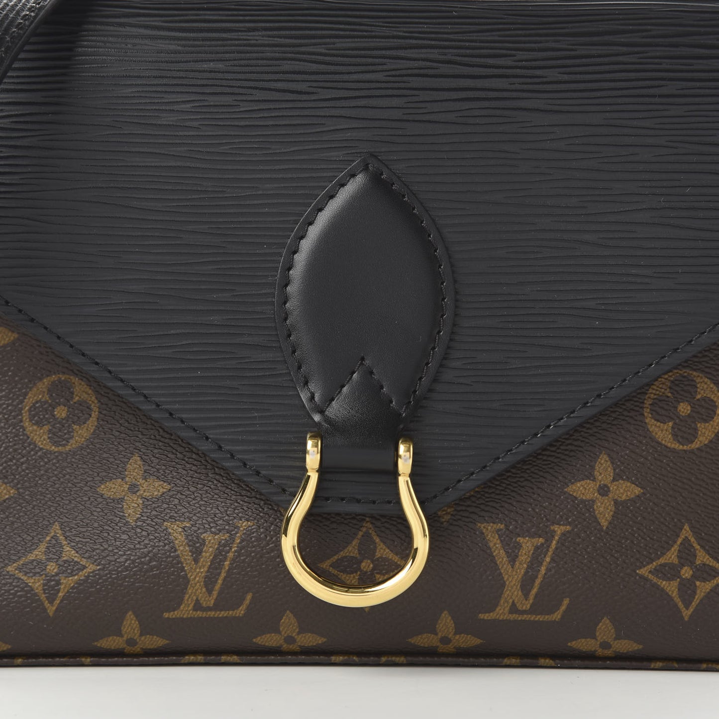 Epi Monogram Saint Michel Black
