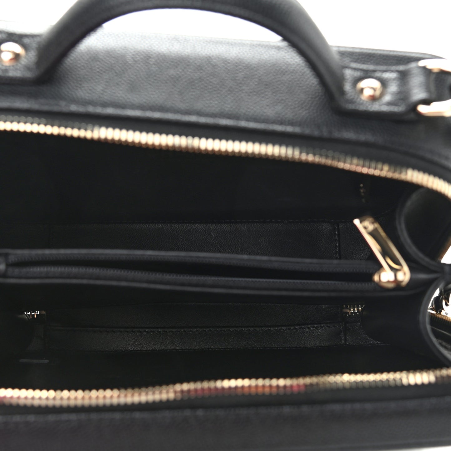 Caviar Quilted Medium CC Filigree Vanity Case Black