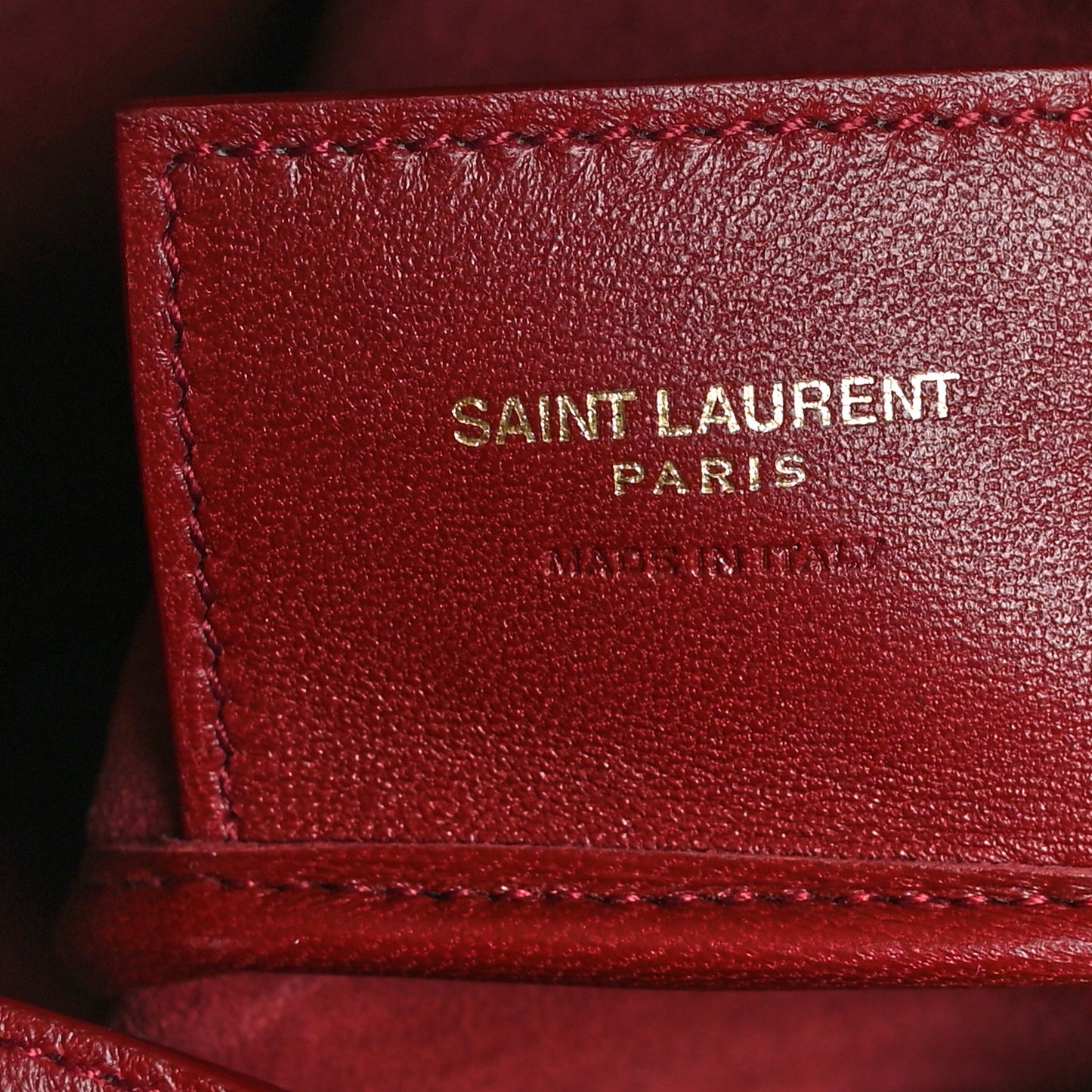 Calfskin Medium Paris VII Flat Hobo Red