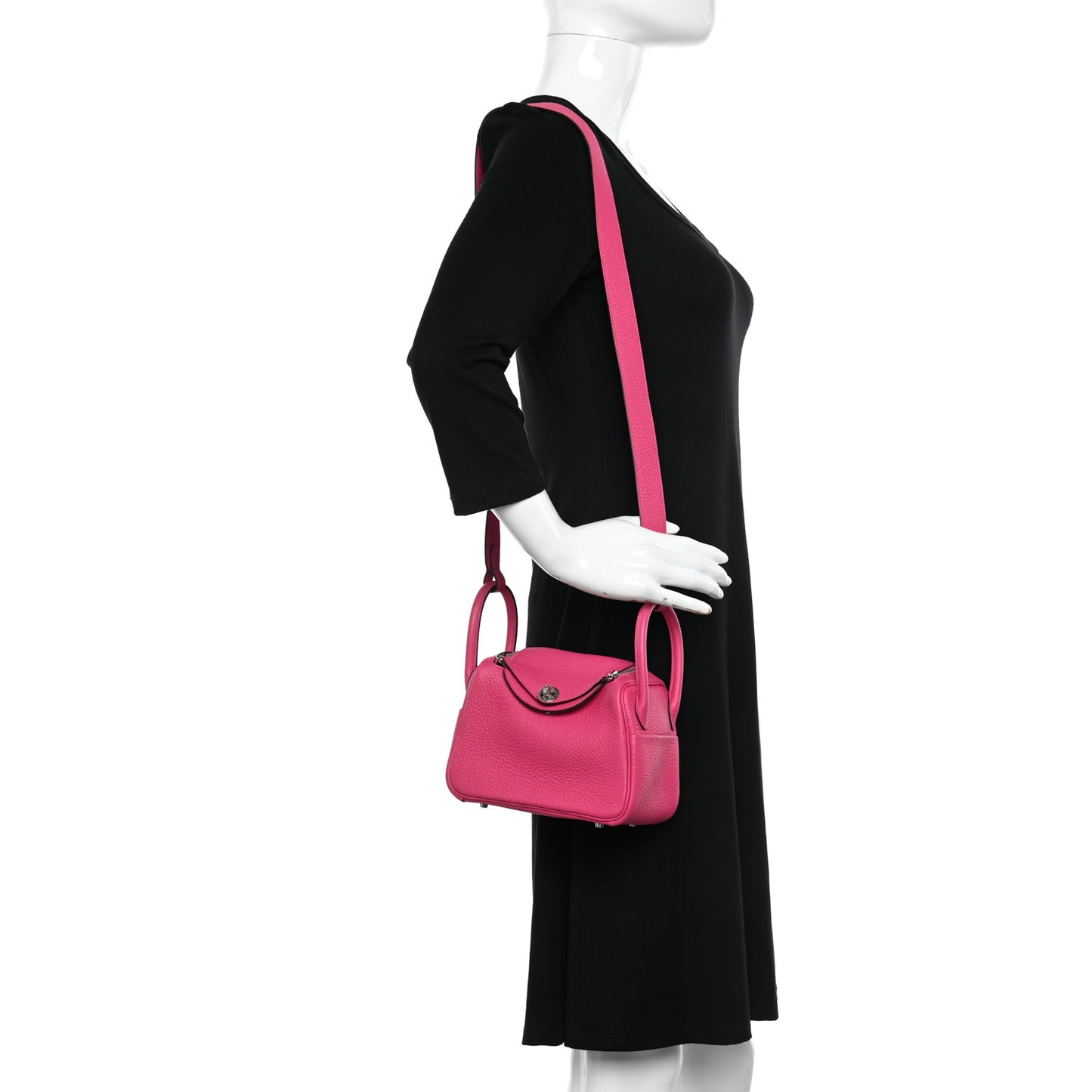 Taurillon Clemence Mini Lindy 20 Rose Shocking
