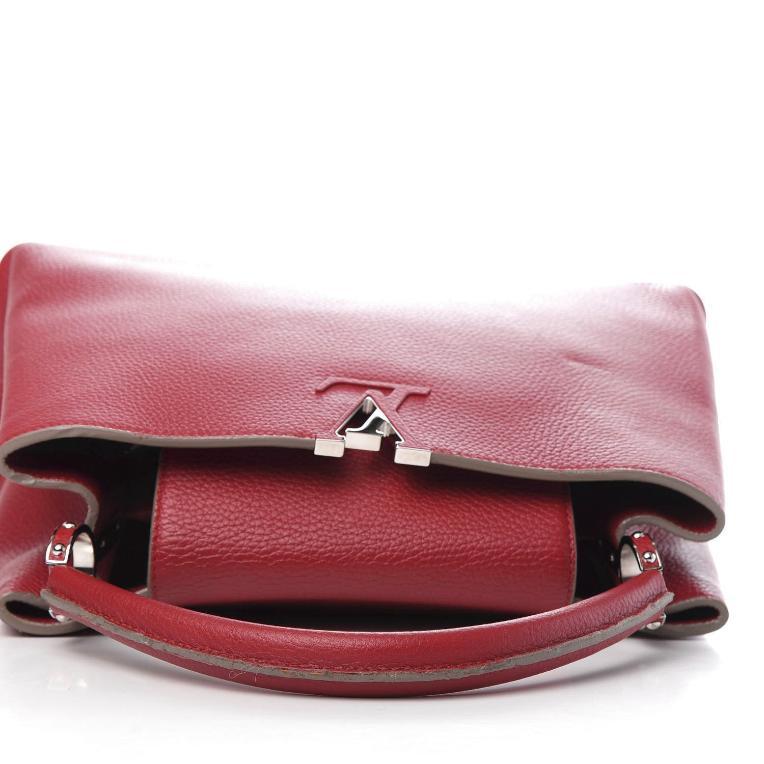 Louis Vuitton Taurillon Capucines MM Scarlet 11 of 13