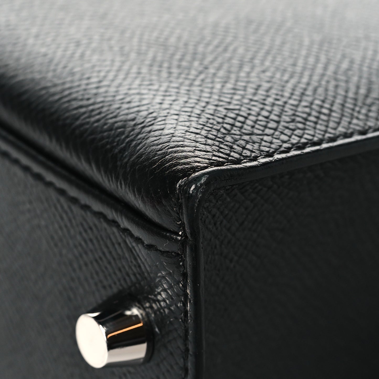 Epsom Kelly Sellier 32 Black