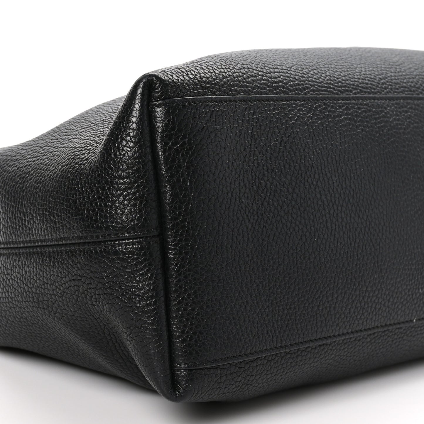 Pebbled Calfskin Medium Soho Chain Shoulder Bag Black