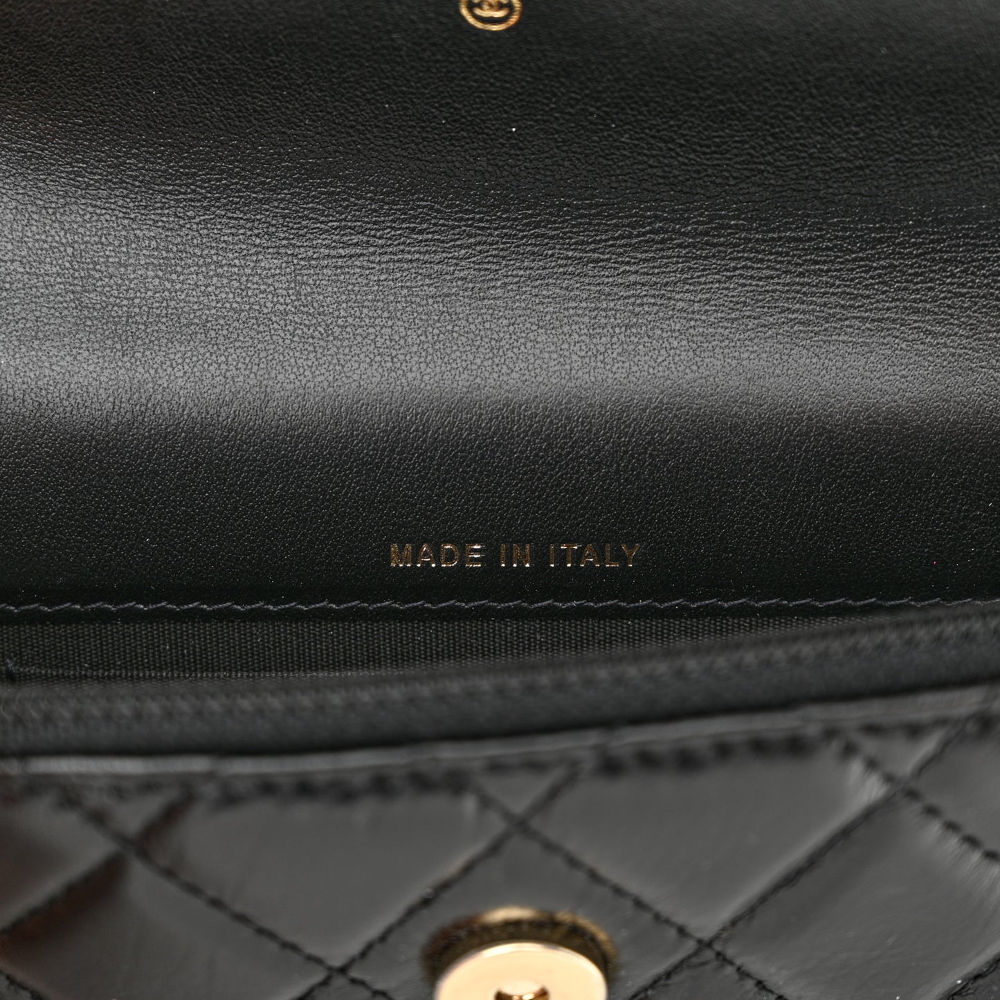Calfskin Quilted Maxi Pearls Clutch With Chain Black