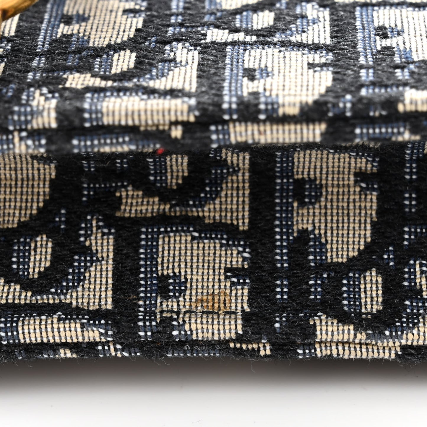 Oblique Saddle Chain Pouch Blue