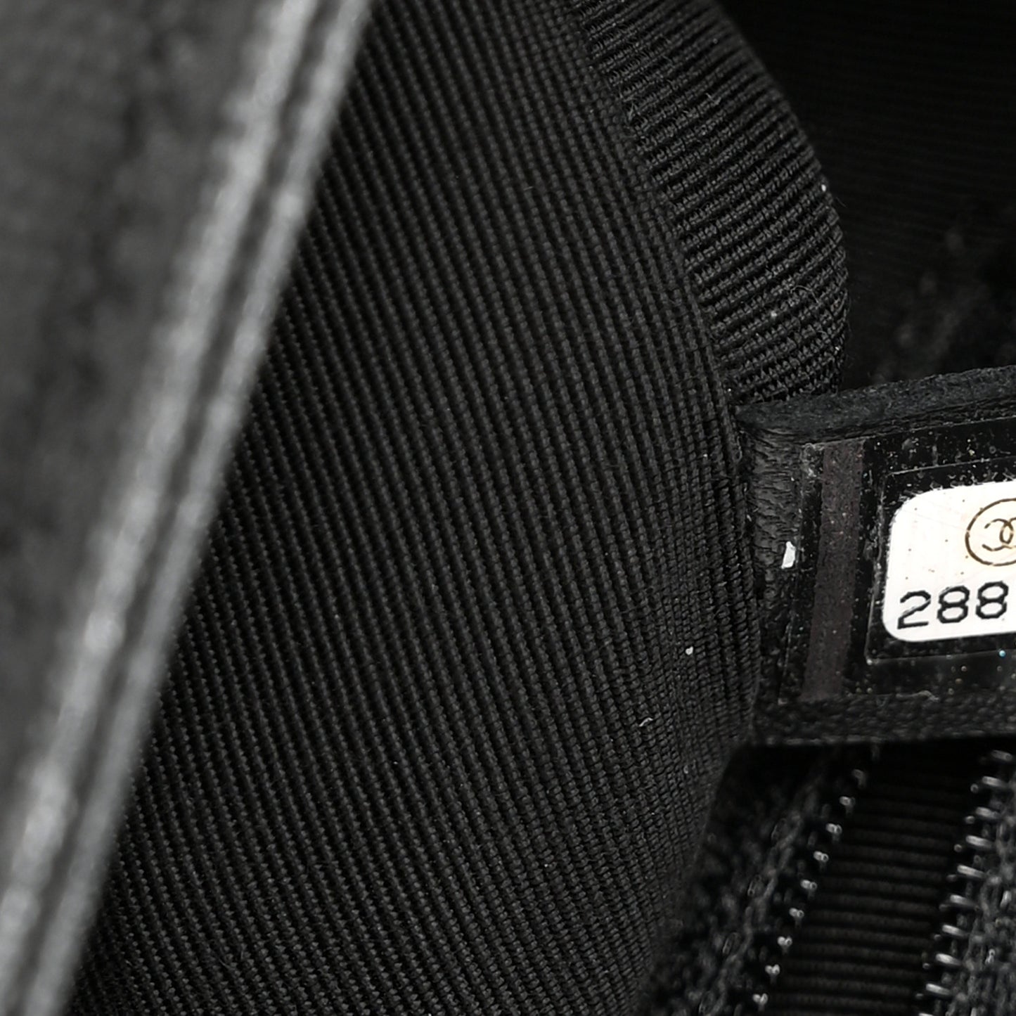 Caviar Quilted New Medium Boy Flap Black