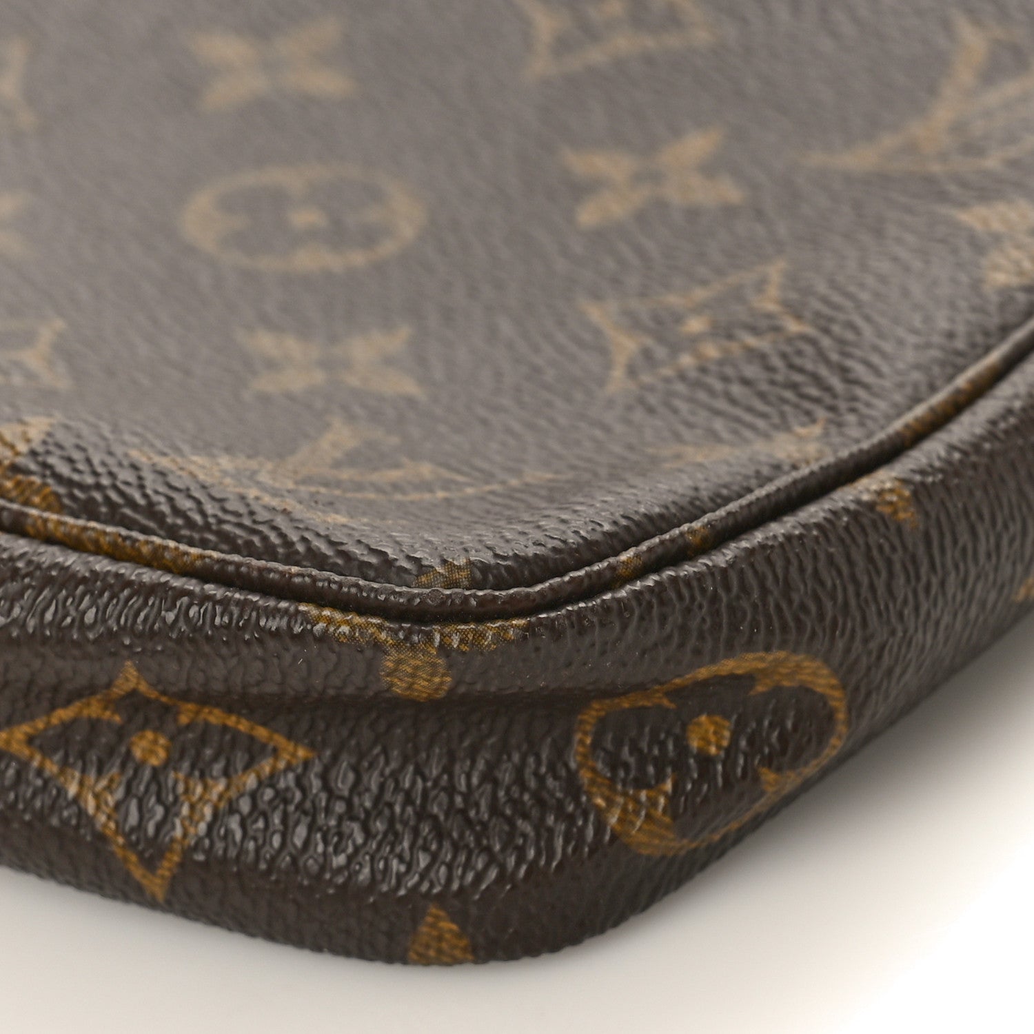 Louis Vuitton Monogram Pochette Accessories 9 of 10