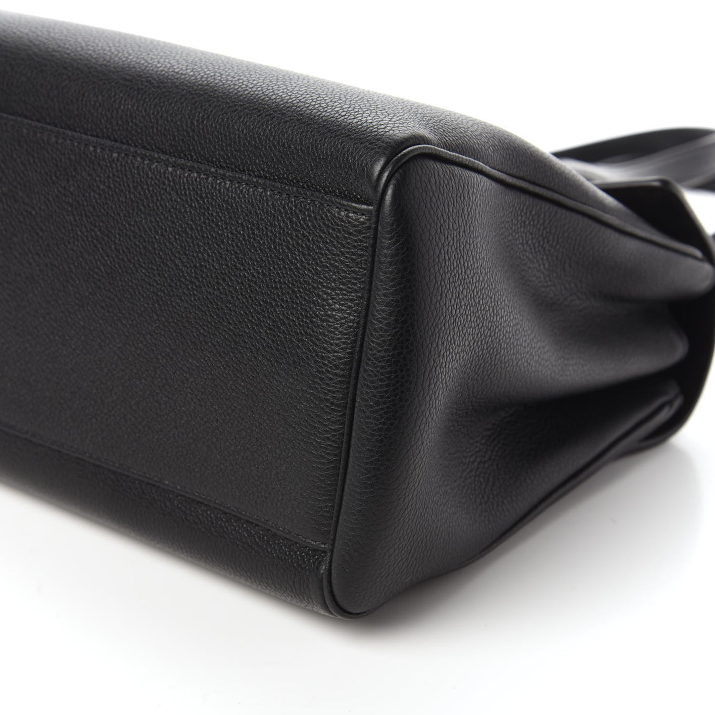 Supple Grained Calfskin Medium Soft 16 Bag Black