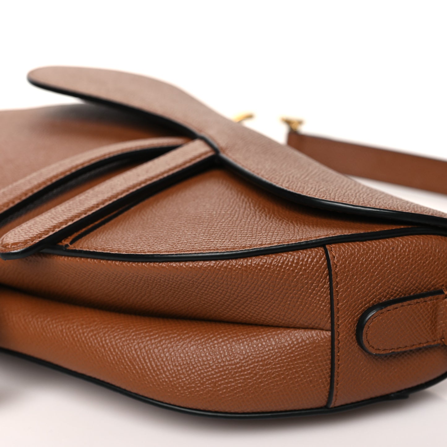 Grained Calfskin Saddle Bag Camello