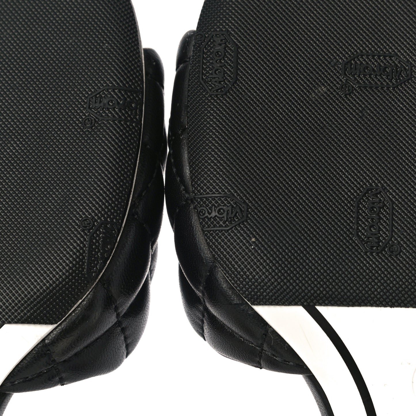 Lambskin Quilted Textured CC Mules 37 Black