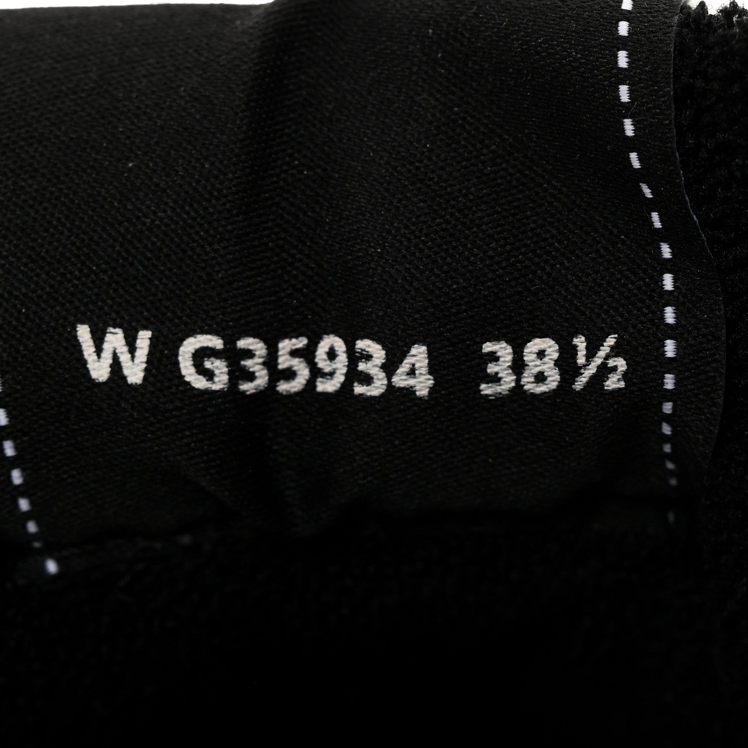 Chanel Calfskin Womens Logo Sneakers 38.5 White Black 7 of 7