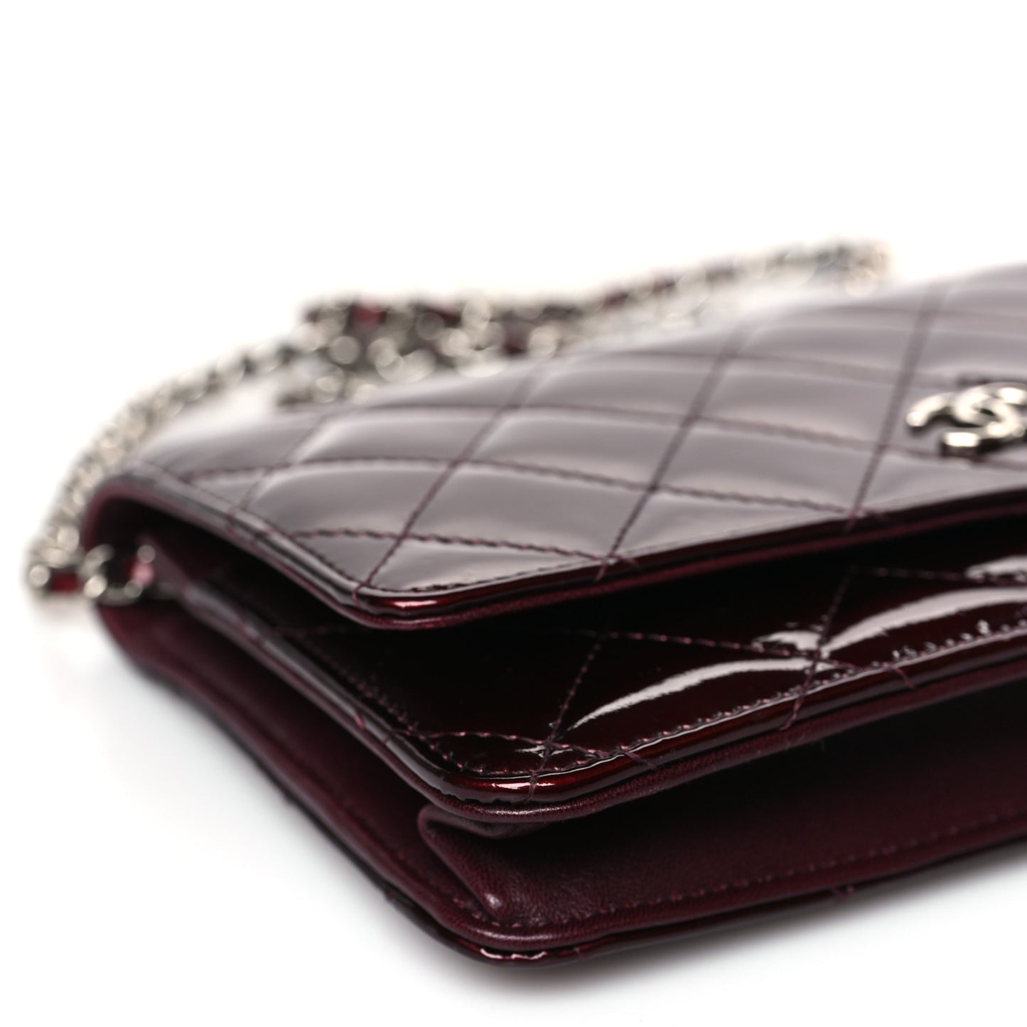 Patent Quilted Wallet On Chain WOC Burgundy