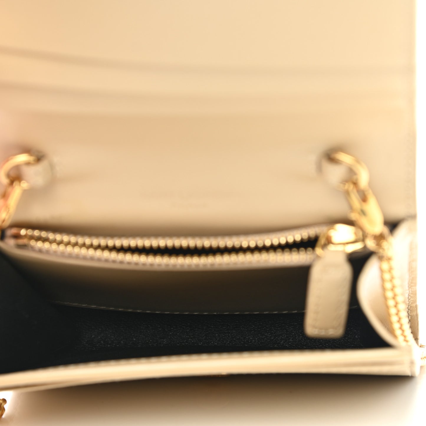 Calfskin Monogram Chain Card Case Ivory Natural
