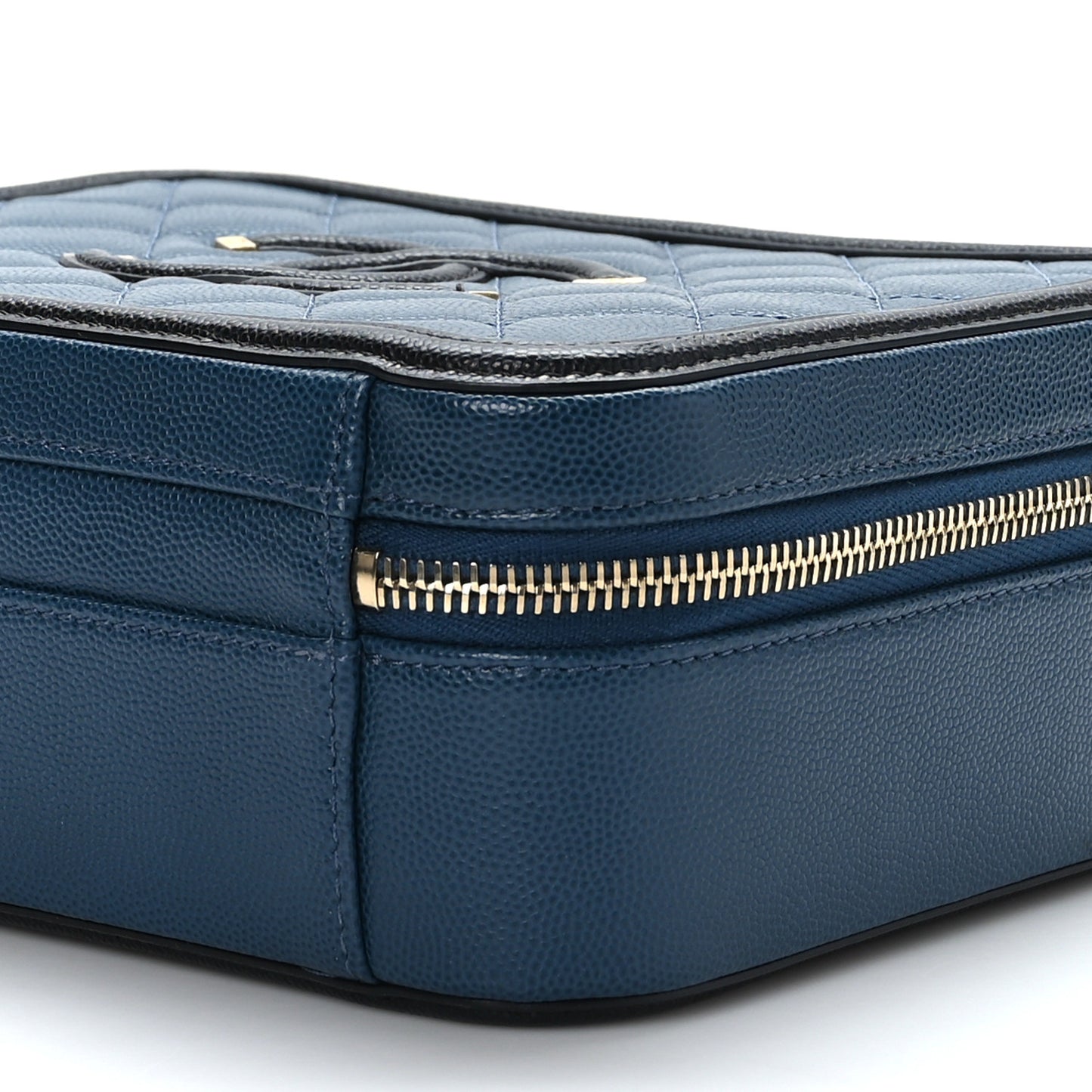 Caviar Quilted Medium CC Filigree Vanity Case Navy Black