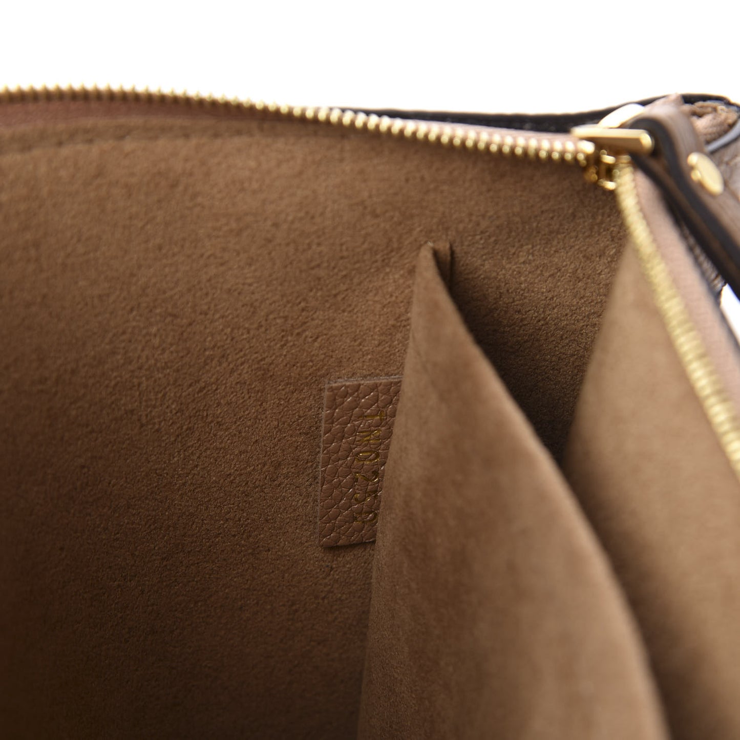 Monogram Daily Pouch Sesame