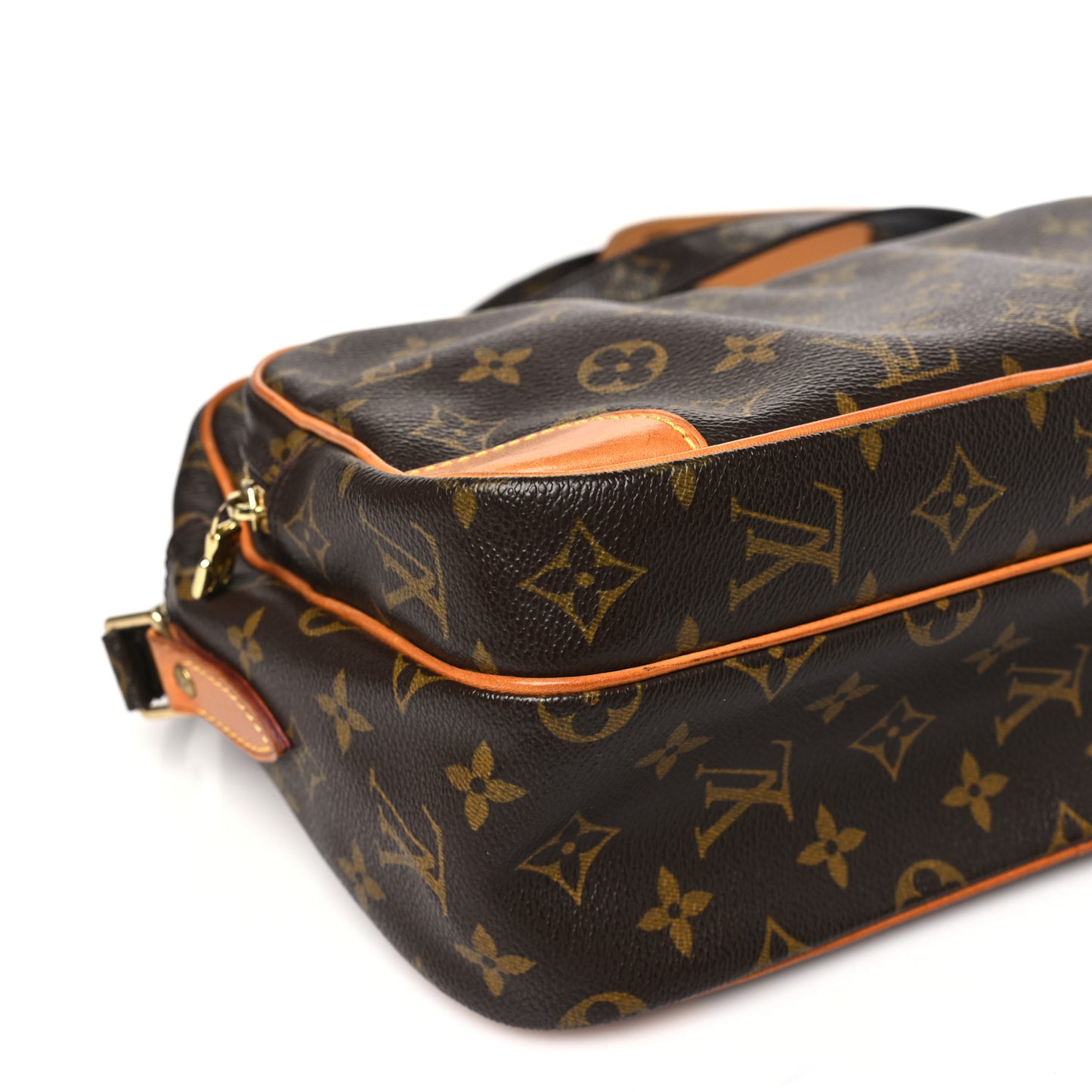 Monogram Nil 28