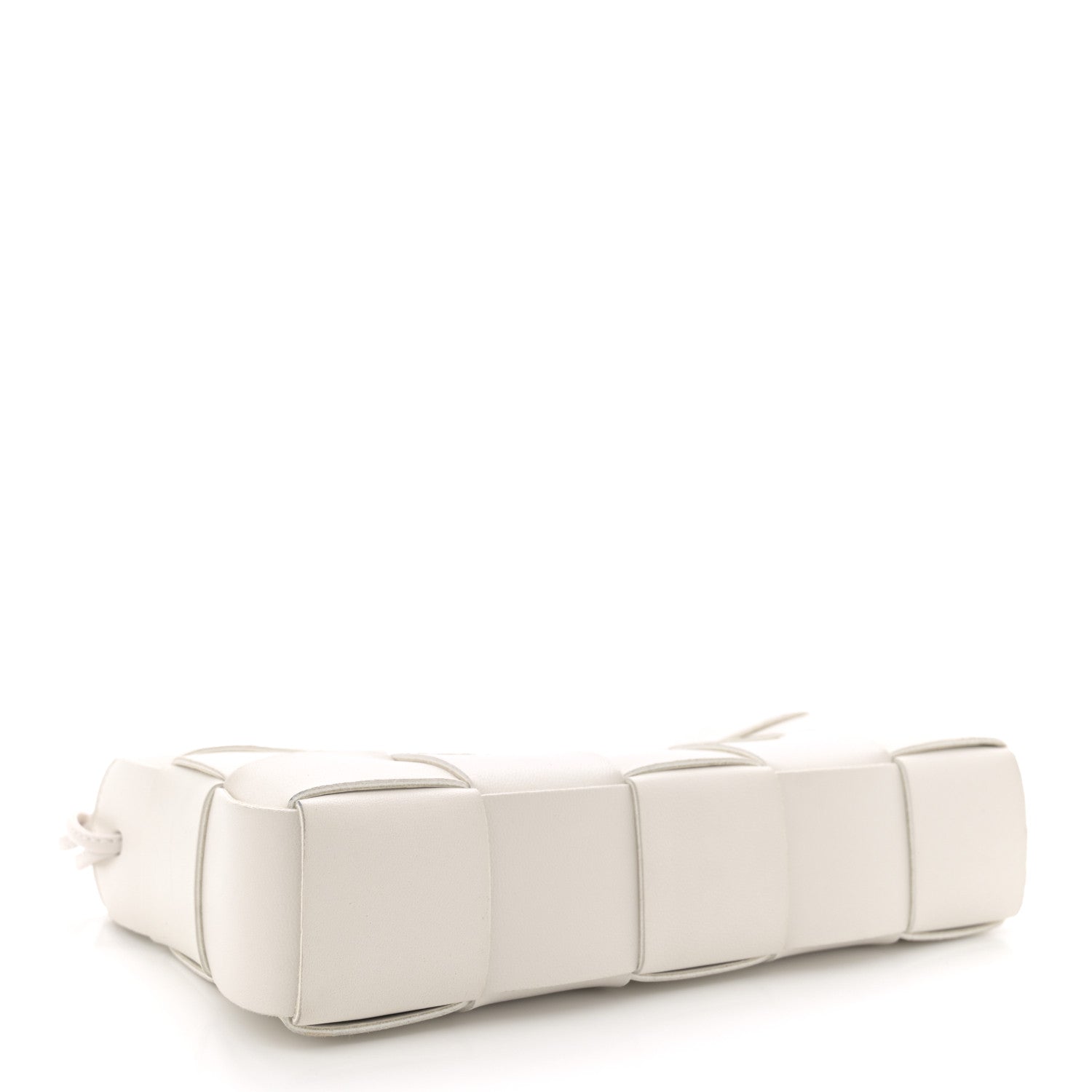Bottega Veneta Calfskin Maxi Intrecciato Cassette Pouch On Strap Chalk 4 of 12