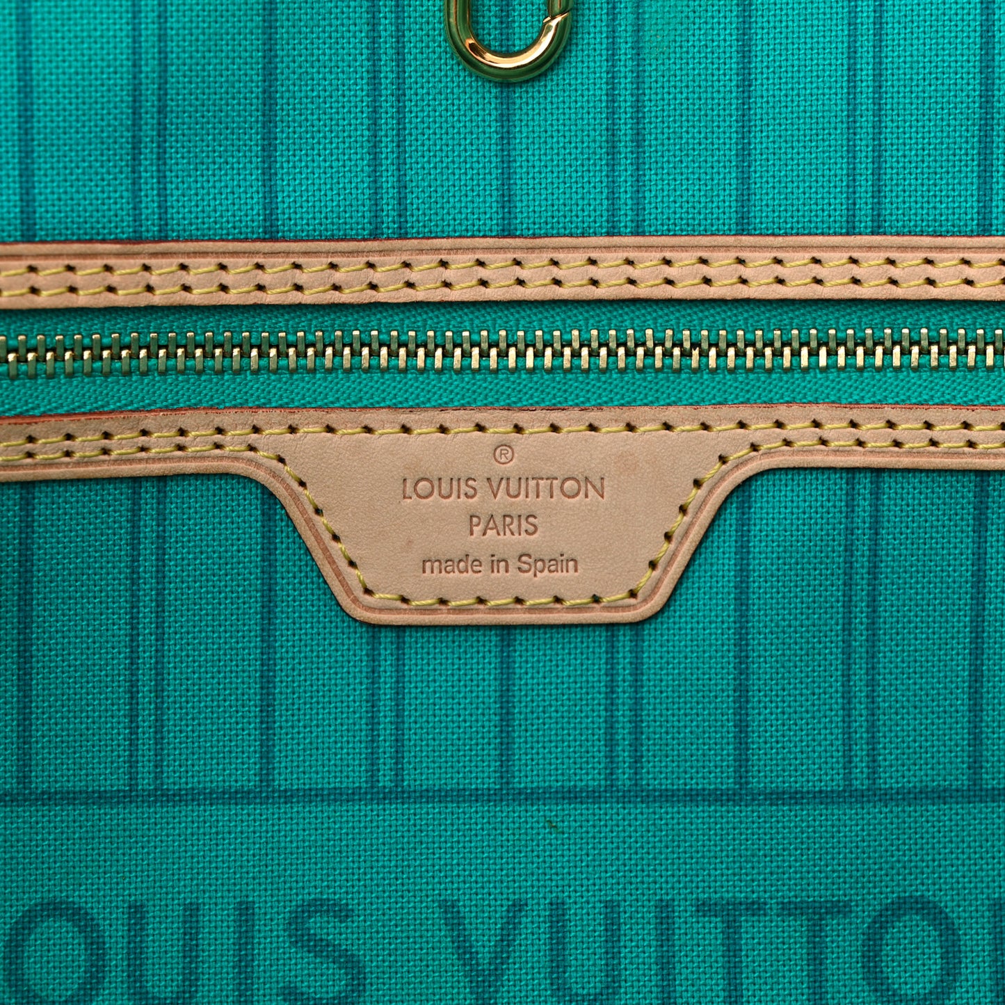 Monogram V Neverfull MM Turquoise